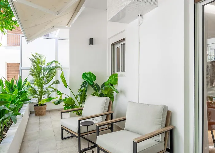 A Private Oasis In Kolonaki