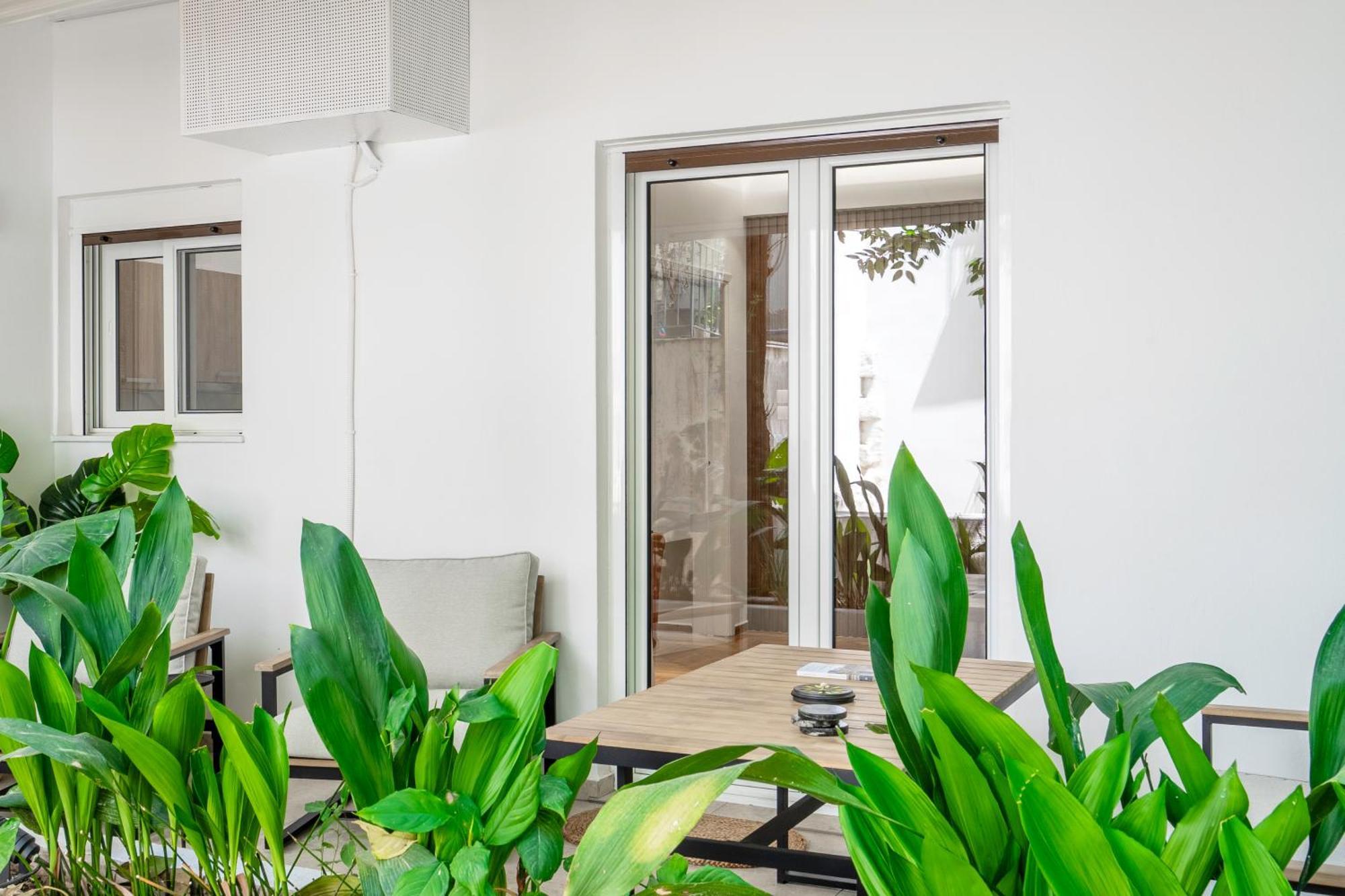 A Private Oasis In Kolonaki Apartment